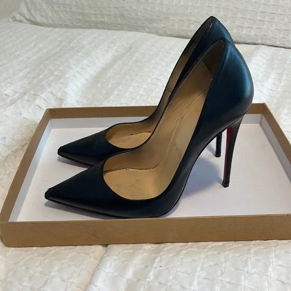 Christian louboutin heels - Picture 2 of 4